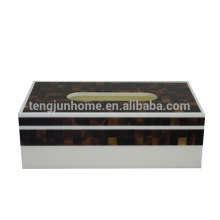 Pluma Shell decorar caja de tejido en forma de rectángulo